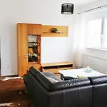 Gemuetliche In *